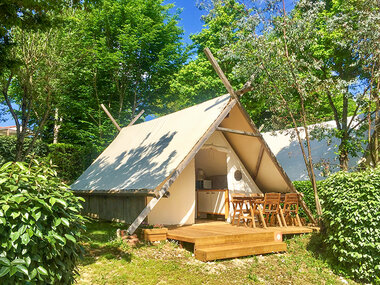 Nuit insolite pour 4 personnes en tente trappeur avec petit-déjeuner, en Haute-Garonne