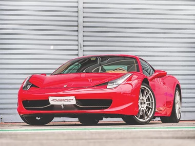 1 Runde in einem Ferrari 458 Italia auf dem Hockenheimring