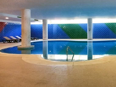 Spa Islantilla: 1 masaje terapéutico y 1 circuito de agua para 2