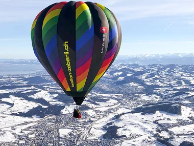 Private Ballonfahrt 1 Std. 30 Min. im Kanton St. Gallen für 5 Personen