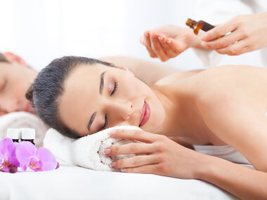 Relajación en Spa Tarifa: circuito de agua y masaje relajante para 2