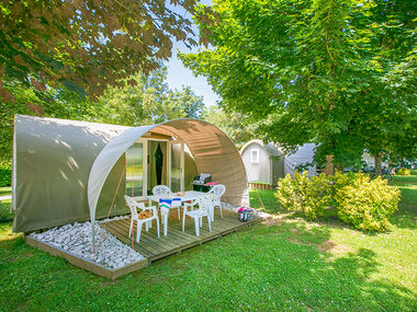 6€10 sur SMARTBOX - Coffret Cadeau Escapade insolite : 3 jours en tente  Lodge Nature dans un camping 4* près de Rocamadour-Séjour - Coffret cadeau  - Achat & prix