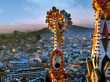 Sagrada Familia: 1 entrada de adulto con visita guiada en español