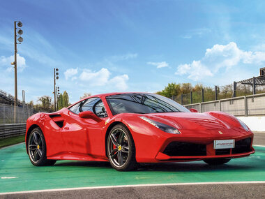 Motori turbo: 2 giri su una Ferrari 488 GTB presso l’Autodromo di Vairano