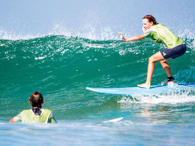 Cours de surf et location de matériel à Seignosse dans les Landes