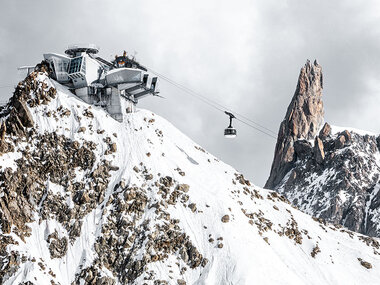 Vivere le Alpi con Skyway Monte Bianco: 1 corsa in funivia fino a Punta Helbronner