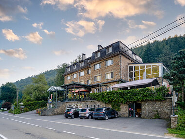 Overnachting in de Ardennen met diner en privétoegang tot de wellness