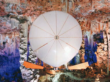 Vol féerique de 20 min pour 2 en aéroplume dans la grotte de la Salamandre près d'Alès