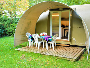 6€10 sur SMARTBOX - Coffret Cadeau Escapade insolite : 3 jours en tente  Lodge Nature dans un camping 4* près de Rocamadour-Séjour - Coffret cadeau  - Achat & prix