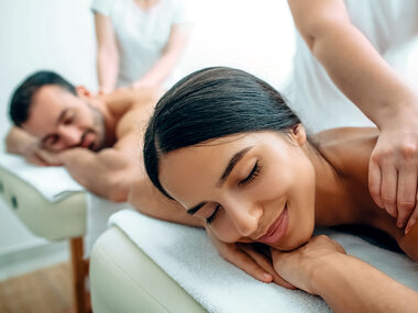 Cofre Regalo 2 días románticos + Spa & masaje para dos