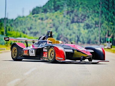 Stage de pilote débutant sur simulateur de course automobile