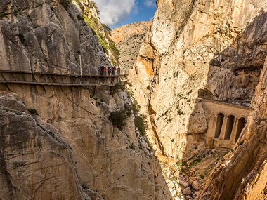 El Caminito del Rey: 2 entradas de adulto y traslado desde Málaga