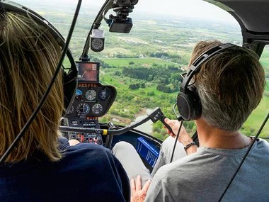 Helikopterpilot for en dag med Helicompany