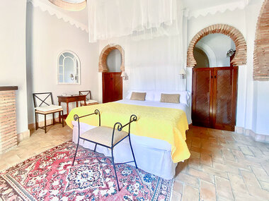 El Rincón de las Descalzas: 1 noche en habitación con bañera de hidromasaje