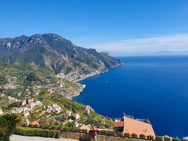 1 giorno in Costiera Amalfitana: 1 biglietto per tour di Amalfi e Positano da Napoli