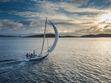 Girona y el mar: 1 curso de iniciación a la vela durante 2 horas