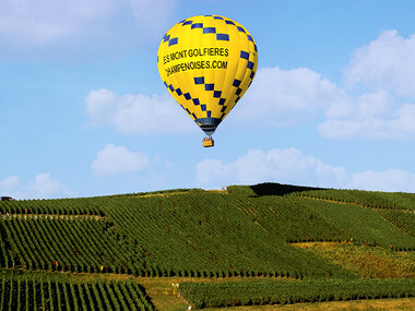 Vol en montgolfière pour 2 au-dessus des vignobles de Champagne