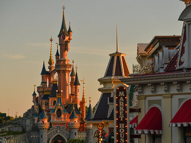 Carte cadeau pour Disneyland Paris 198€ Hotel + parc 2 personnes –