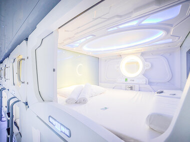 Viaggio futuristico a Madrid: 1 notte nel primo Capsule hotel spagnolo