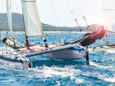 Catamarán: 1 excursión o 1 curso en Andalucía, Valencia o Catalunya