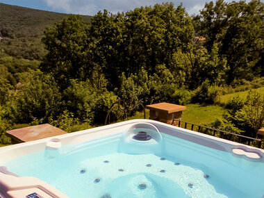 2 jours dans les Ardennes en chalet avec vue panoramique et bain bouillonnant