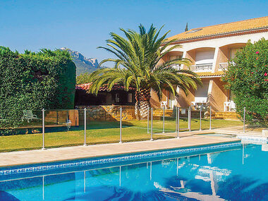 Séjour d’une nuit en famille près de Toulon pour 4 personnes