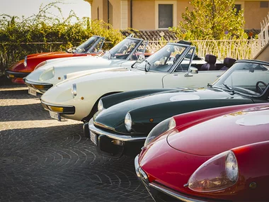 1 giorno alla guida di un’auto d’epoca sul Lago di Garda (10h)