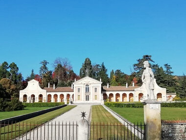2 notti in Veneto con degustazione di vino e noleggio bici elettriche per 2