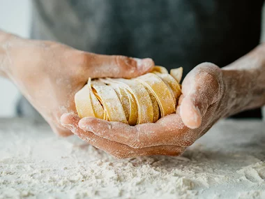 ¡Sabor a Italia!: un curso de cocina italiana de 3 horas en Madrid para 4 personas