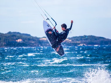 Un bautizo kitesurf de 2 horas en el sur