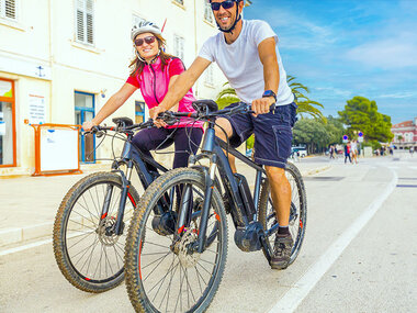 City break de 2 nuits à Bâle avec vélos électriques et moment de détente pour 2 personnes