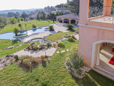 2 jours en suite dans une villa avec vin et accès à l'espace détente sur la Côte d'Azur