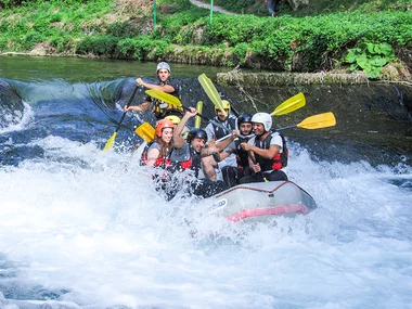 Visita ai monasteri benedettini e discesa di soft-rafting per 10 persone nel Lazio