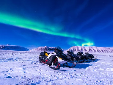 Schwedisch-Lappland im Winter: Polarlichter und Schneemobil-Safari