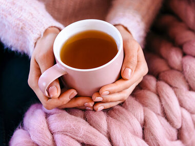 Genussvoll durch die Feiertage mit 1 Tee-Set für Zuhause