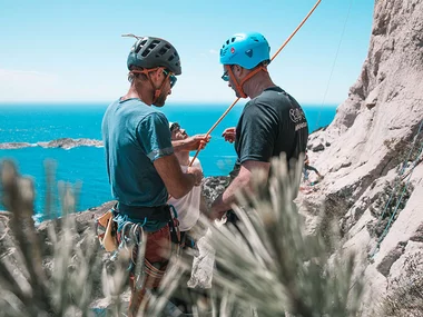 Escalade pour 4 personnes dans les Calanques de Marseille : 1 journée