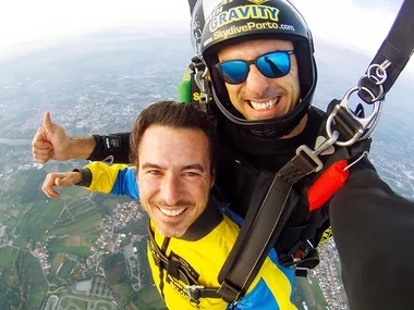 Salto en tándem a 5000 metros de altitud para 1 persona en Évora, Portugal