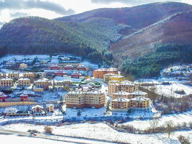 Apartamentos Real Valle de Ezcaray, La Rioja: 2 noches con cata de vino para 2