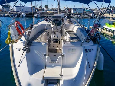 Cita en el Mediterráneo: 1 noche con desayuno en velero para 2 personas