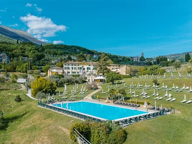 1 notte da favola in Villa o in Dimora di Charme con accesso alla Spa o degustazione