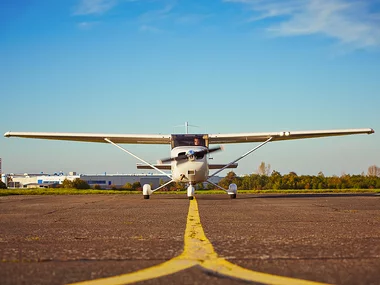 Flygning i ultralätt flygplan