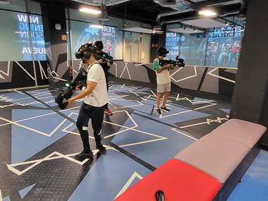 Experiencia de realidad virtual de 30 min para 8 personas en el C.C. Intu Xanadú