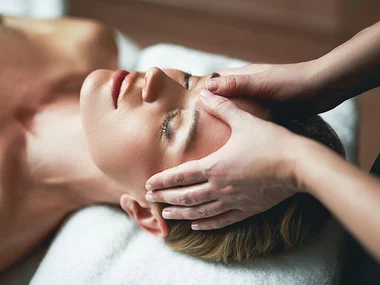 Pause détente thalasso : 1 journée au spa avec massage, soins et repas sur l'Île de Ré pour 2