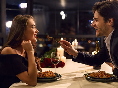 Coffret cadeau Saint-Valentin : un dîner romantique à Paris