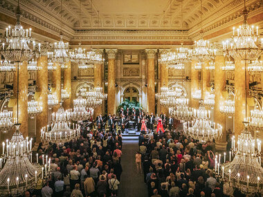 Klassik bei den Habsburgern: Konzert des Wiener Hofburg Orchesters für 2 Personen