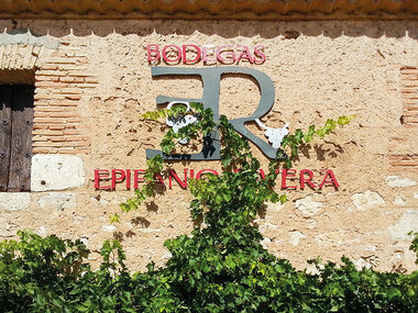 Bodegas Epifanio Rivera: visita de 1 hora y cata para 2 personas