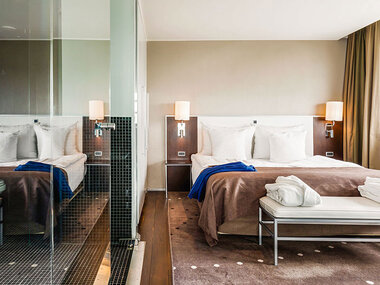 Övernattning & frukost på Scandic Sluseholmen för 2