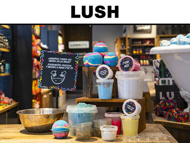 LUSH: 1 taller para hacer una bomba de baño para 7 personas