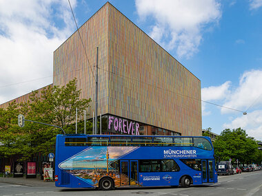 FC Bayern im Fokus: Stadtrundfahrt in München mit Besuch der Allianz Arena für 2 Personen