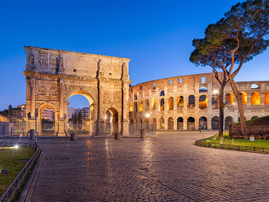 Io, te e la magia di Roma al tramonto: 2 notti in hotel 4* con tour serale guidato